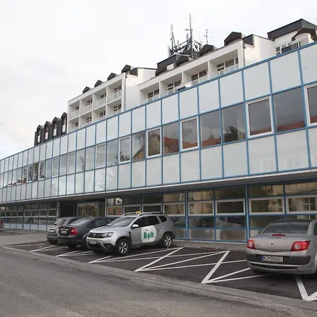 Hotel kapsułowy Siesta *